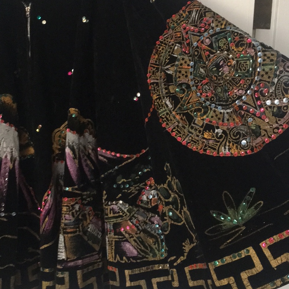 *** SOLD *** Hand Painted Mexican Circle Skirt - Picture 7 of 7